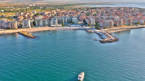 Festa Pomorie Resort