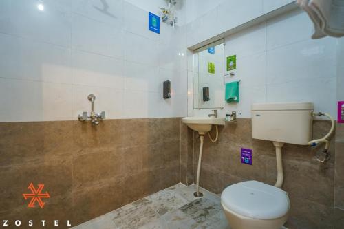 Standard Double Room image 1