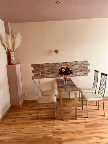 U Piekarza za Piecem in 亞諾托維克