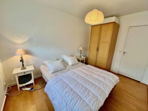 Apartment image 6