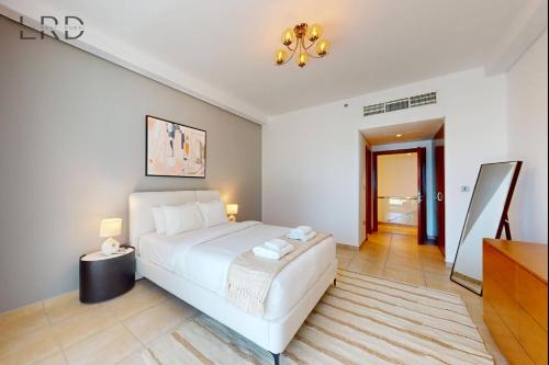 Resort-Style Living in 3BR Townhouse with Palm Views, Dubaj (zdjęcie 6)