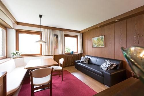 Apartments Meisules - image 10