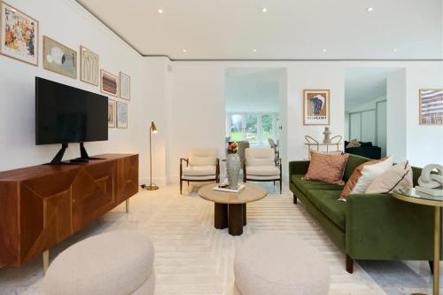 The Primrose Hill Place - Charming 4BDR Flat with Communal Garden, Londyn (zdjęcie 2)