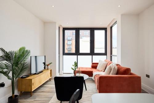 The Harlesden Breakout - Glamorous 2BDR Flat