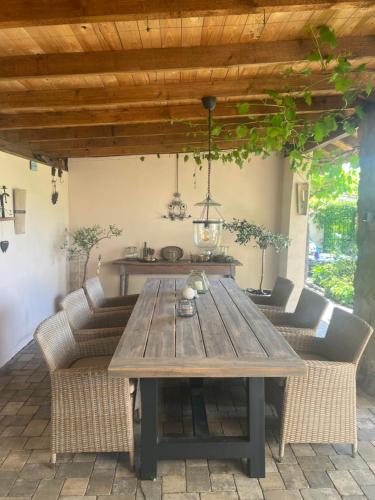 Casa Andrea, Ferienwohnung in Junkerath
