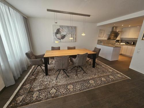 Hotel Adler - Weil am Rhein in وييل ام رهيين