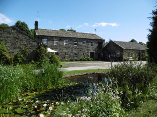 Hewenden Mill Cottages