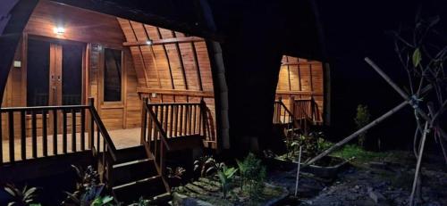 Buitenkant, The Gili Menjangan in Seririt