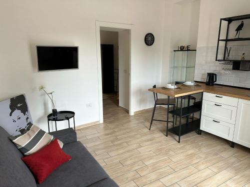 Mama House in Аэропорт