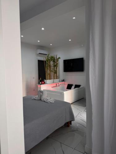 Lady Mary's Luxury Suites, Naples