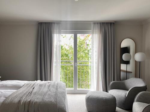 ADELANTE Boutique Hotel - image 11