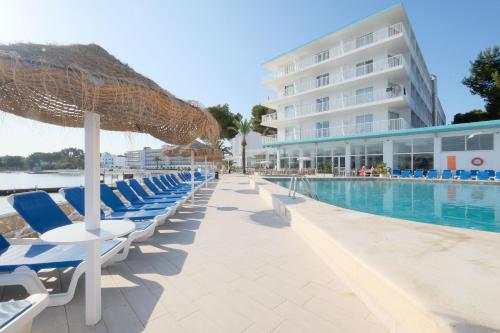 Vista exterior, azuLine Hoteles Mar Amantis & II in Ibiza