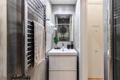 Meseta - 2 bedroom in Rio Rosas, Madrid (Foto 7)