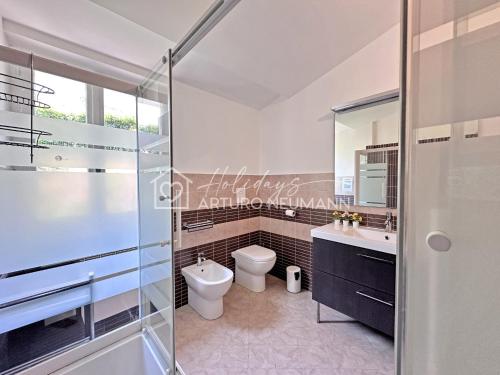 Three-Bedroom Villa room in 142 - VILLA BLU a Marcelli - villa quadrilocale a Marcelli con ampio giardino  aria condizionata - SPIAGGIA AL WHITE BEACH CLUB INCLUSA fino al 20-09