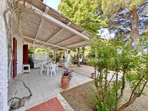 Three-Bedroom Villa image 2