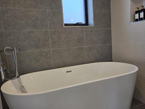 ห้องน้ำ, Sunset Gable in บักกิ้งแฮม