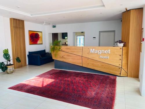 Hotel Magnet