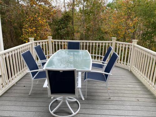 Zunanjost, Laguna drive 21083 in West Rehoboth