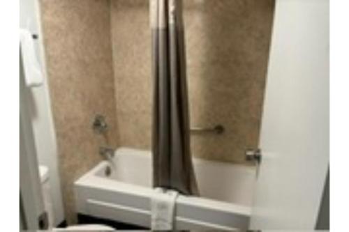 Motel 6 Mesa, AZ - Downtown - 화장실