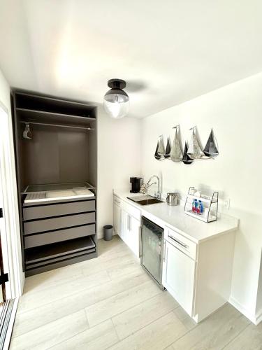 Wainscott Woods Retreat