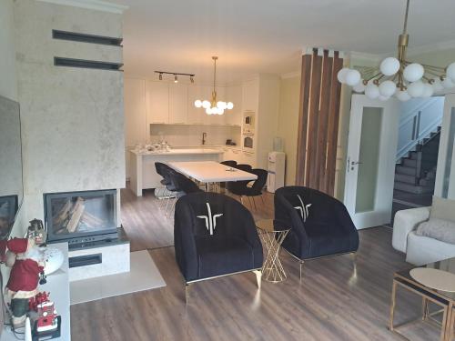 House near Prishtina in Laplje Selo