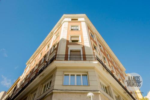 Un Madrid moderno para 7 tu refugio en Abada 2 E2 - image 10