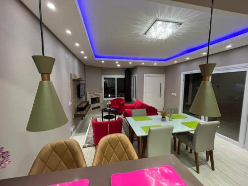 設施, Casa de Alto Padrão Verdes Campos POA (Casa de Alto Padrao Verdes Campos POA) in 雅爾丁伊圖薩巴拉