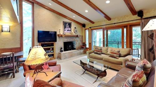 Timberline Condominiums 2 Bedroom Loft 3 Bath Unit A3H - image 14