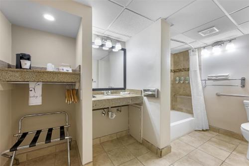 Best Western El Rancho Palacio - image 8