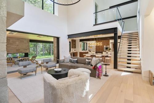 RMR: Tensleep Oasis Home in The AspensWilsonWY