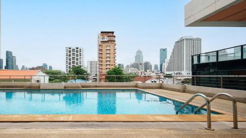 King suite with kitchen-Short walk to Park,BTS,Mall, Bang Kapi (foto 4)