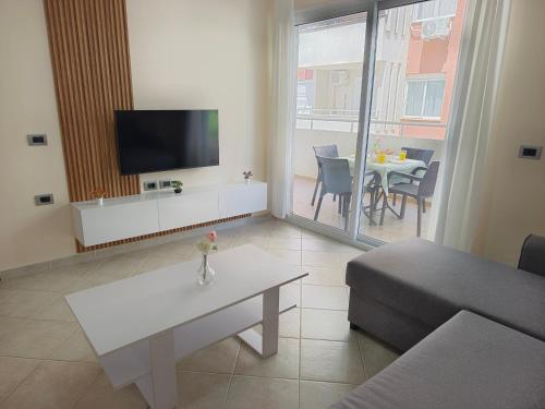 One-Bedroom Apartment with Sea View and Balcony image 2