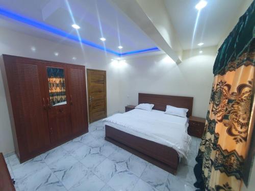 Alouche in Grand Dakar