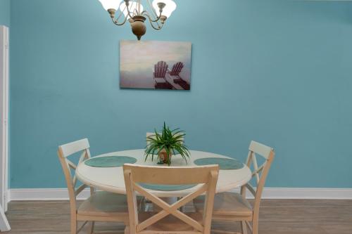 Treasure Island 1705 - image 44