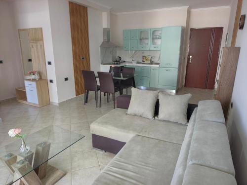 One-Bedroom Apartment with Sea View and Balcony image 4