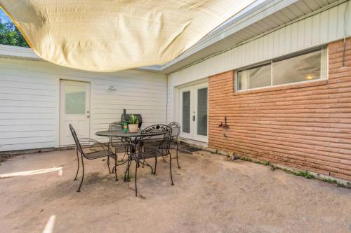 H Town Hideout SLPS 10 KingBD Fire Pit - image 8
