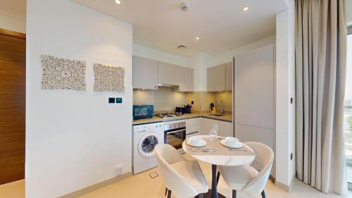 Vacationer Holiday Homes I Elegant 1 Bedroom l Modern Finishes l Meydan, Dubai (photo 5)