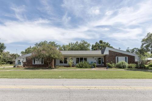 Turtle Time Retreat in Foley (AL)