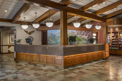 Best Western Plus The Normandy Inn & Suites - image 14