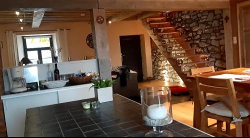 Iekārtas, Merveilleuse petite maison de charme in Doisče
