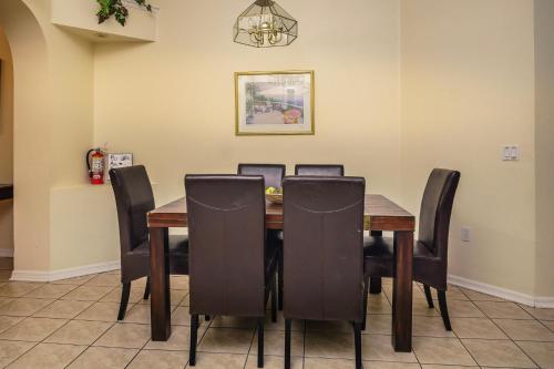 4 Bed Villa - Eagle Pointe - Kissimmee - image 8