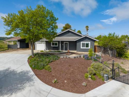 Exterior view, Mira Vista Guest House in Buena Vista