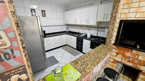 4 Quartos com Churras e Garagem in วีลา เอ