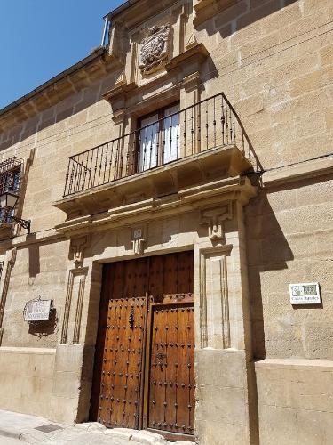 . Casa Palacio Conde de Garcinarro