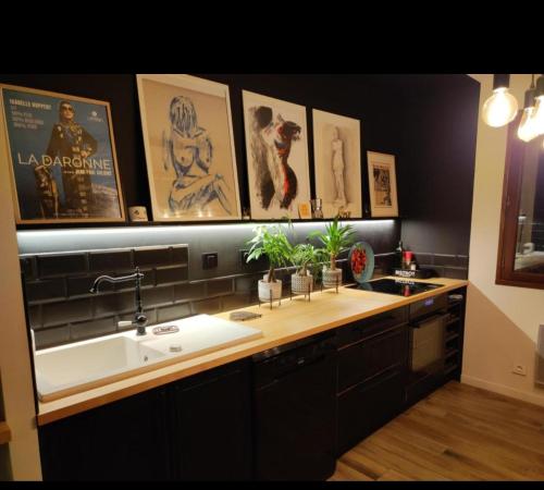 Logement cosy Sous Les Toits in Charmes Sur Rhone