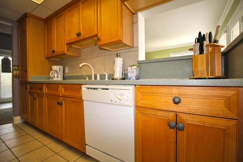 126 Capt.John Fripp III - Three Bedroom Villa - image 42
