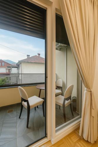 Balkons/terase, Peja Central Hideaway in Obilic