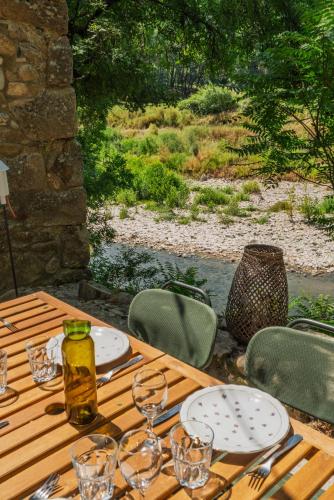 Le Moulin en cevennes - accès privé rivière gîte à louer La Jasse des Pins