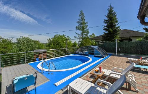 Peldbaseins, Stunning Home In Sveti Kriz in Klanjec