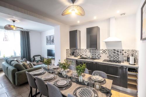 La Villa des Oliviers - Les Demeures d 'Adrien in 華朗舍尼